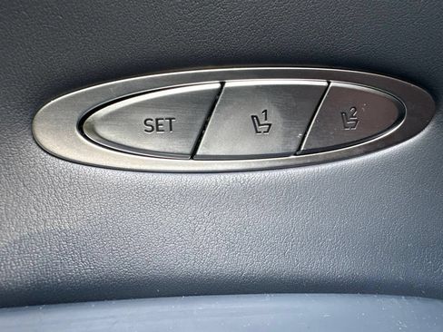 Used 2023 Genesis GV70 2.5T w/ Sport Prestige Package AWD/4WD image 8