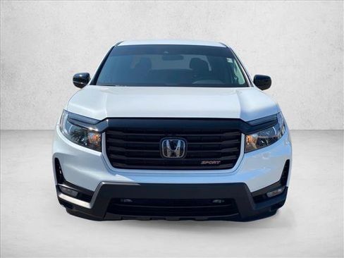 Used 2023 Honda Ridgeline Sport image 2
