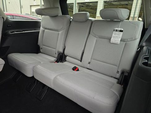 Used 2025 Ford Expedition Platinum image 15