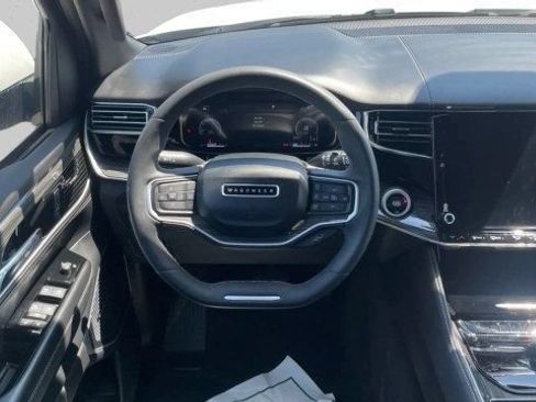 Used 2022 Jeep Wagoneer Series II w/ Premium Group I RWD image 18