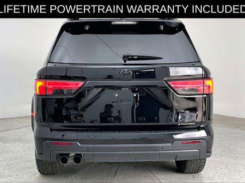 Used 2025 Toyota Sequoia TRD Pro AWD/4WD image 5