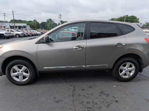 Used 2012 Nissan Rogue S w/ Special Edition Pkg AWD/4WD image 4