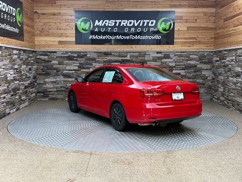 Used 2015 Volkswagen Jetta S image 7