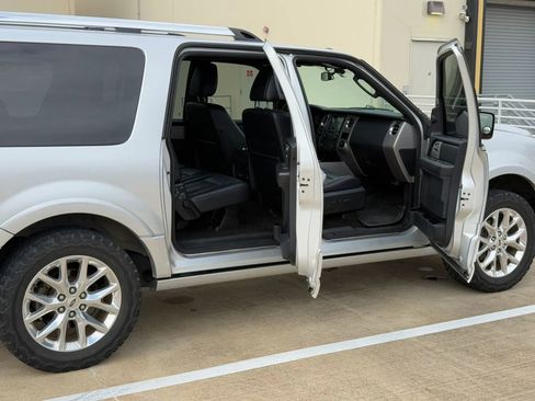 Used 2017 Ford Expedition EL Limited w/ Equipment Group 301A RWD image 18
