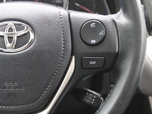 Used 2015 Toyota RAV4 Limited w/ Technology Package AWD/4WD image 39