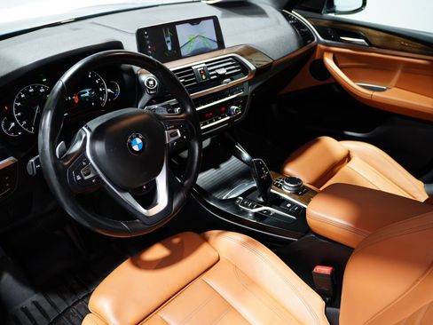 Used 2019 BMW X3 xDrive30i w/ Driving Assistance Package image 11