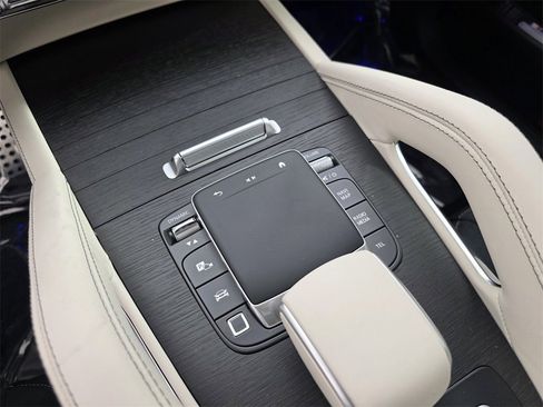 New 2026 Mercedes-Benz GLE 53 AMG 4MATIC image 19