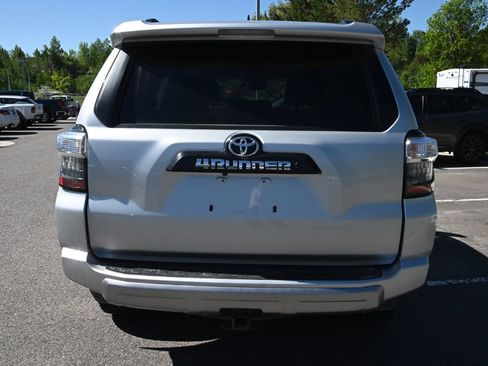 Used 2021 Toyota 4Runner TRD Off-Road Premium AWD/4WD image 5