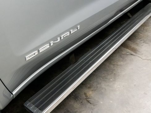 Used 2024 GMC Sierra 1500 Denali image 13