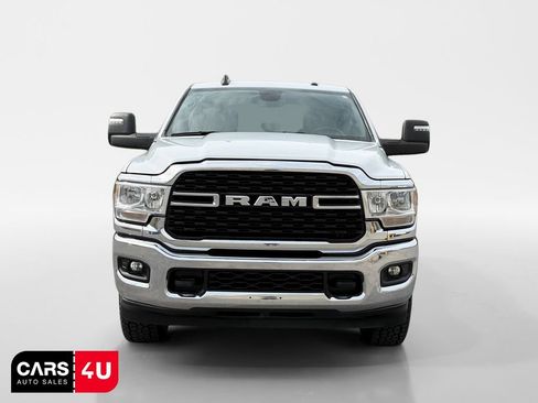 Used 2024 RAM 2500 Big Horn AWD/4WD image 2
