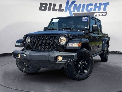 Used 2022 Jeep Gladiator Sport AWD/4WD image 1