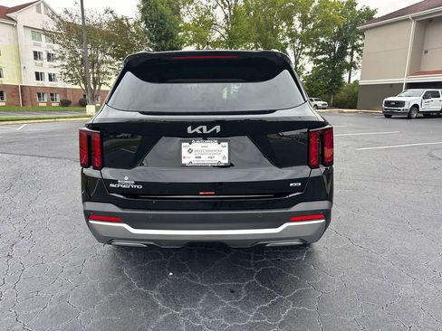 New 2026 Kia Sorento S AWD/4WD image 4