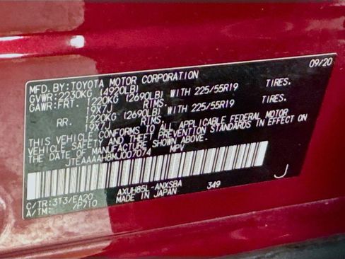 Used 2021 Toyota Venza Limited image 41