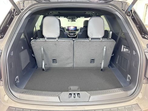 New 2026 Ford Explorer ST-Line image 13