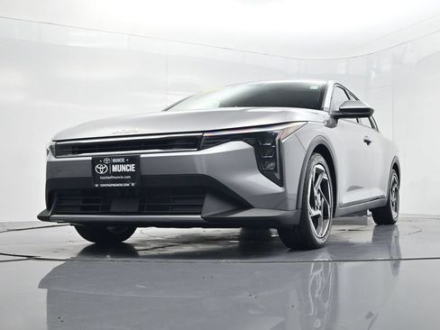 Certified 2025 Kia K4 EX FWD image 46