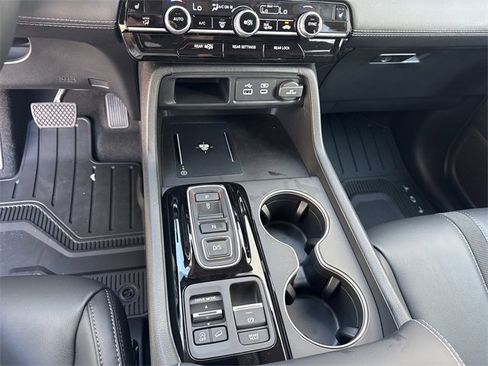 New 2025 Honda Pilot Touring image 26