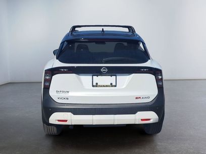 New 2026 Nissan Kicks SR w/ SR Premium Package