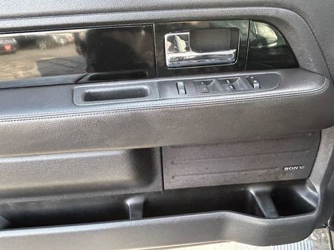 Used 2014 Ford F150 Limited image 18