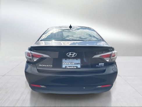 Used 2016 Hyundai Sonata Plug-In Hybrid FWD image 6
