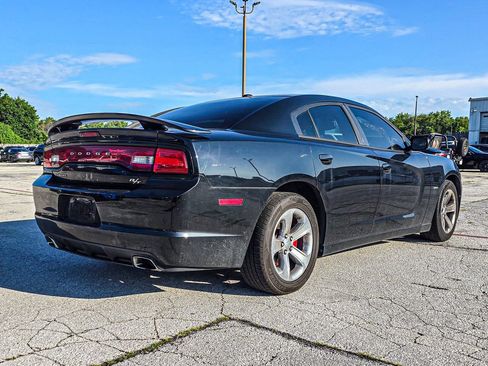 Used 2013 Dodge Charger R/T RWD image 6
