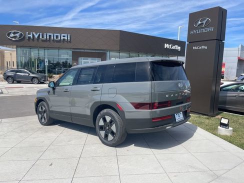 New 2026 Hyundai Santa Fe SE FWD image 3
