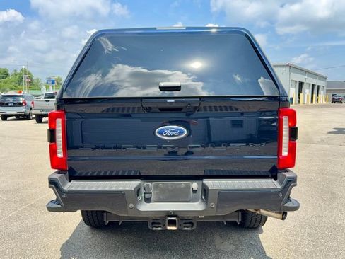 Used 2023 Ford F250 Lariat w/ Sport Appearance Package AWD/4WD image 5
