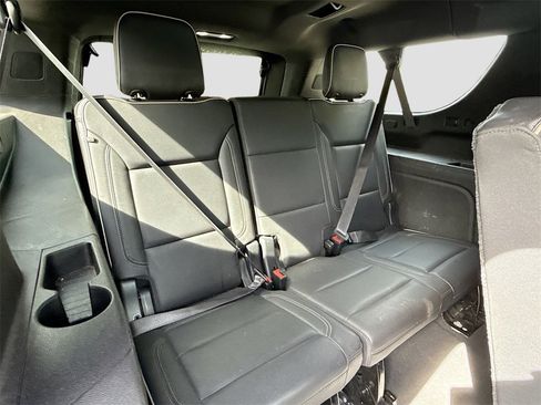 Used 2021 GMC Yukon XL SLT image 29