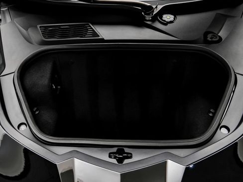 Used 2021 Chevrolet Corvette Stingray Premium Cpe w/ Engine Appearance Package RWD image 64
