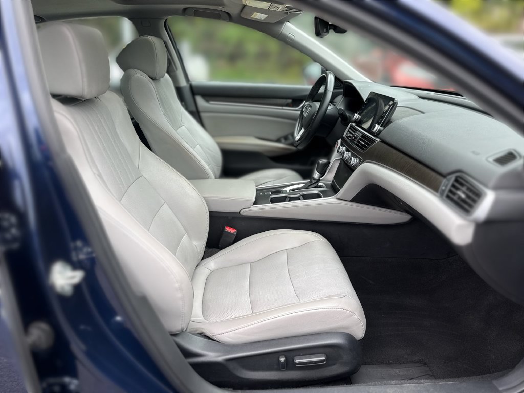 Used 2020 Honda Accord EX-L image 26