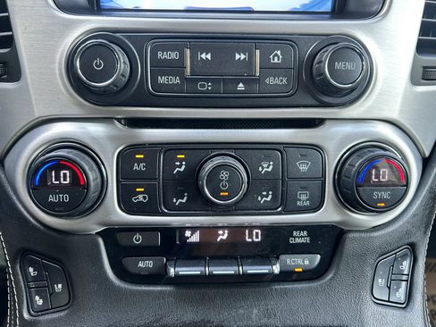 Used 2018 GMC Yukon XL SLT w/ HD Trailering Package RWD image 27