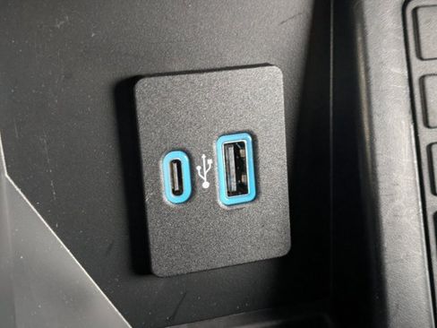 Used 2024 Ford F150 Raptor image 18