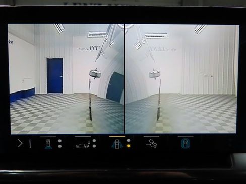 Used 2025 Chevrolet Silverado 2500 LTZ w/ Trail Boss Package image 20