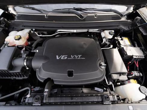 Used 2022 GMC Canyon Elevation w/ Trailering Package image 10