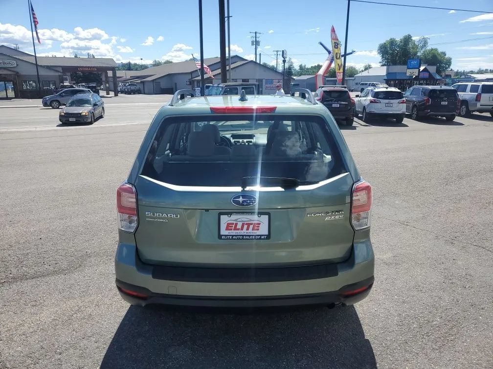 Used 2017 Subaru Forester 2.5i w/ Alloy Wheel Package AWD/4WD image 7