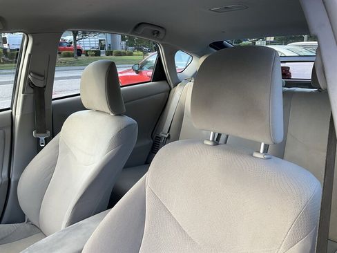 Used 2011 Toyota Prius Two FWD image 18