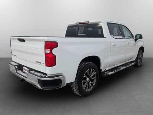Used 2024 Chevrolet Silverado 1500 LT image 6