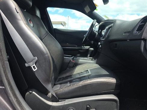 Used 2014 Dodge Charger R/T RWD image 8