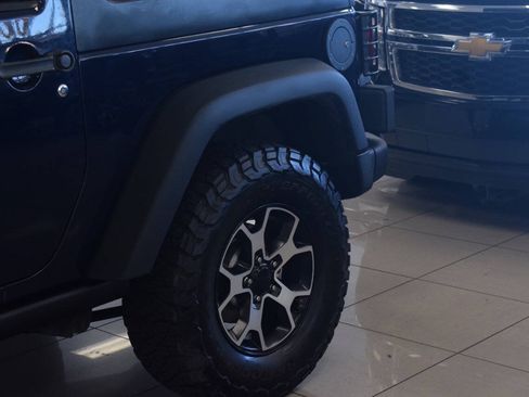 Used 2013 Jeep Wrangler Rubicon w/ PWR Convenience Group AWD/4WD image 21