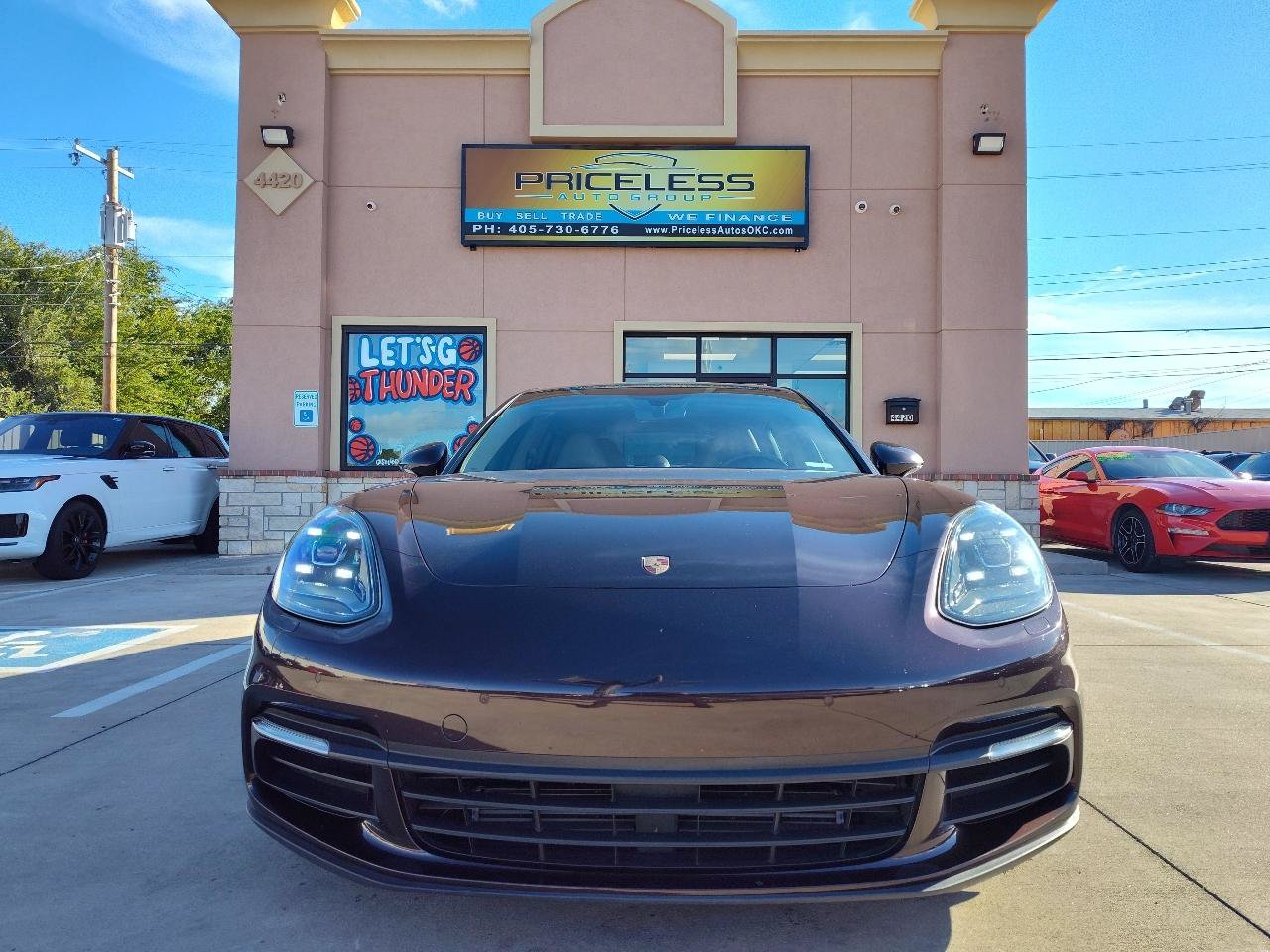Used 2018 Porsche Panamera RWD image 9