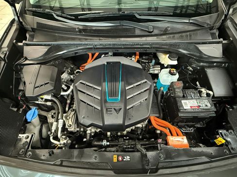 Used 2022 Kia Niro EX w/ Cold Weather Package image 37