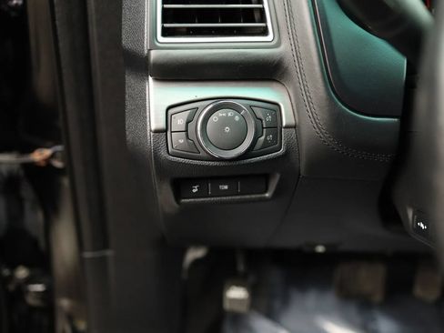 Used 2016 Ford Explorer Platinum AWD/4WD image 18