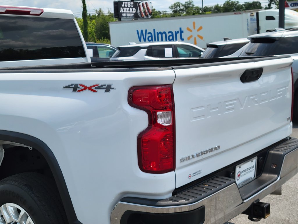 Used 2025 Chevrolet Silverado 2500 LT w/ Convenience Package AWD/4WD image 12