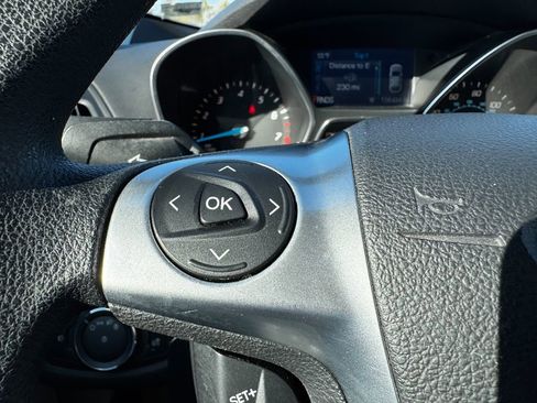 Used 2014 Ford Escape SE image 26