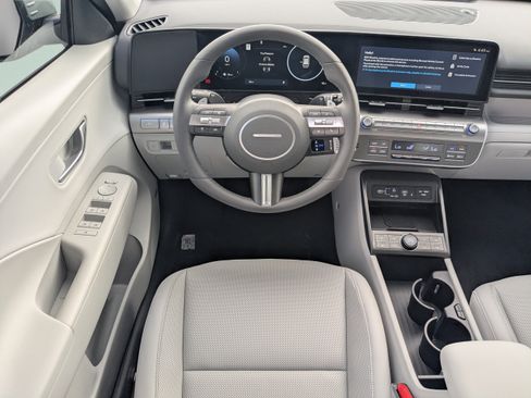 New 2026 Hyundai Elantra Hybrid FWD image 18