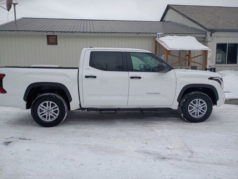 Used 2024 Toyota Tundra SR5 image 8