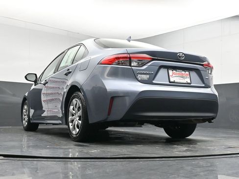 Used 2023 Toyota Corolla LE image 36