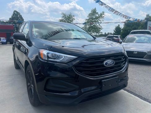 Used 2019 Ford Edge SE image 17
