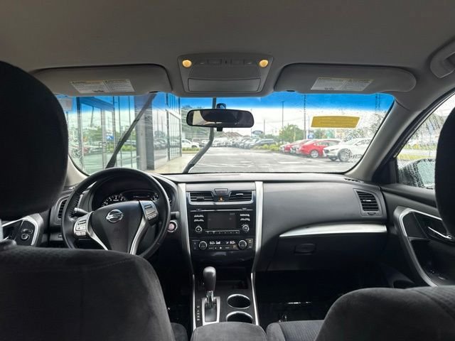 Used 2014 Nissan Altima 2.5 SV FWD image 16