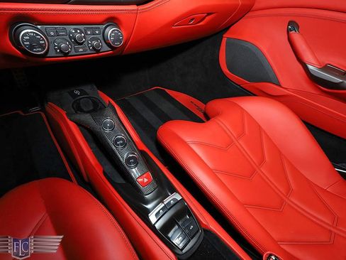 Used 2019 Ferrari 488 Spider image 27