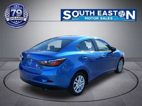 Used 2017 Toyota Yaris iA FWD image 6